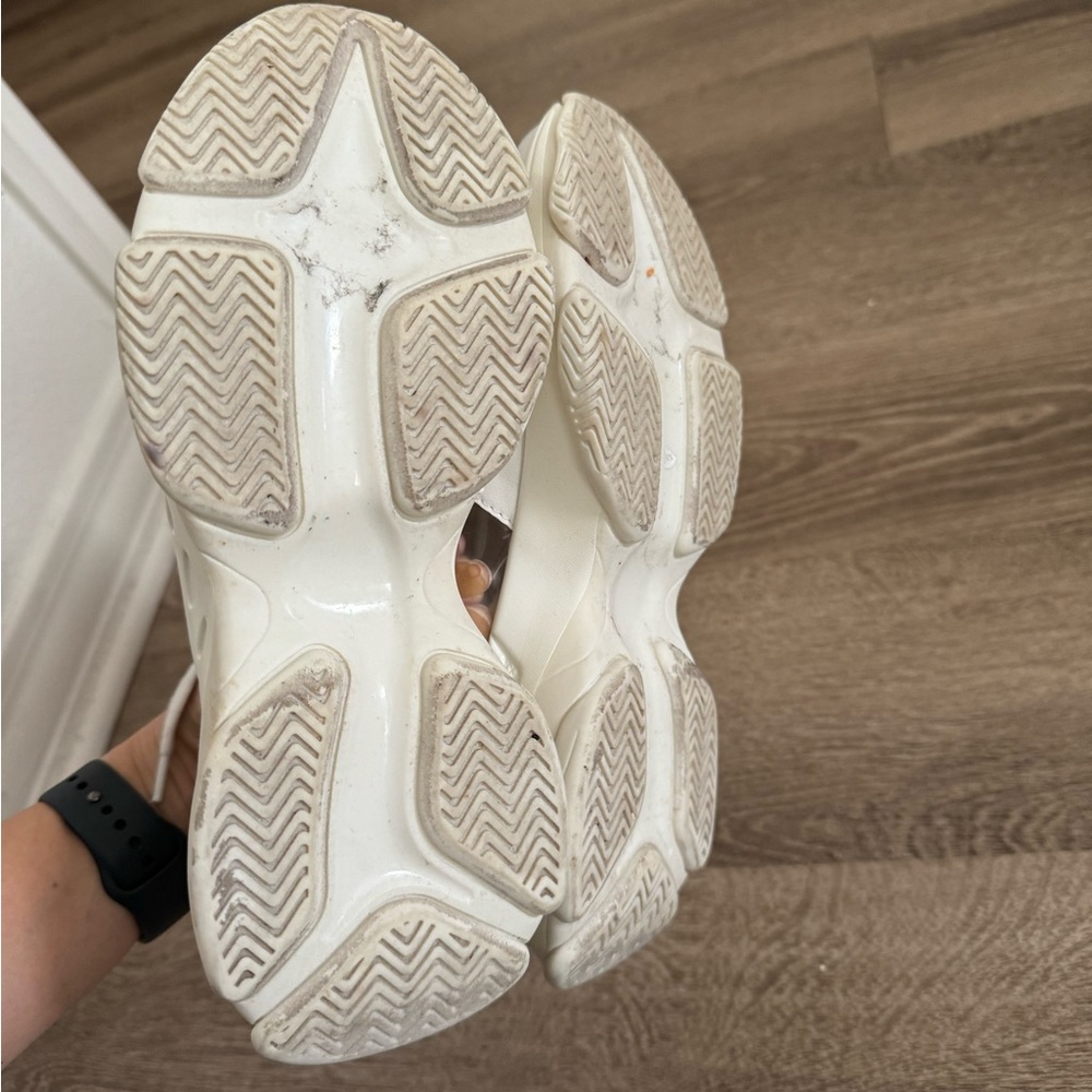 Michael Kors white and clear sneakers - Picture 5 of 11